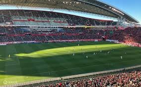 欧冠1／8决赛抽签实时（已完结）：皇马vs马竞，拜仁vs药厂，巴黎vs利物浦